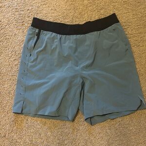 Very nice athletic shorts. 10000 Interval Short. 7” I seem w/liner